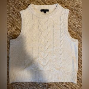 Banana Republic Ivory Cable Knit Vest